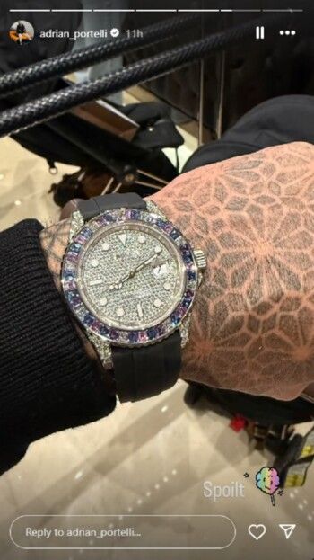 شاهد .. بمناسبة عيده ميلاده ... الملياردير أدريان بورتيلي يشتري لنفسه هذه الهدايا الباهظة