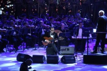 شاهد .. وحيد ممدوح بين دار الأوبرا المصرية والرياض