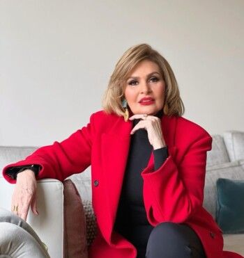 شاهد .. يسرا تتألق في عيد الحب بهذه الإطلالة