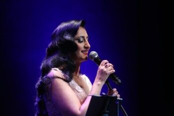 شاهد .. أميرة سليم تشعل أجواء دار الأوبرا المصرية بحفل غنائي ساحر في عيد الحب