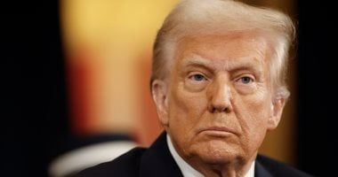 الصحف العالمية اليوم: إشارات تحذيرية لترامب فى شهره الأول.. إيلون ماسك يؤثر على السياسة فى 18 دولة.. ستارمر ينضم لقمة أزمة أوروبية لبحث الاستجابة لموقف ترامب من أوكرانيا.. وبابا الفاتيكان يحتاج إلى راحة مكثفة