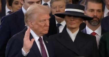 الصحف العالمية اليوم: إشارات تحذيرية لترامب فى شهره الأول.. إيلون ماسك يؤثر على السياسة فى 18 دولة.. ستارمر ينضم لقمة أزمة أوروبية لبحث الاستجابة لموقف ترامب من أوكرانيا.. وبابا الفاتيكان يحتاج إلى راحة مكثفة