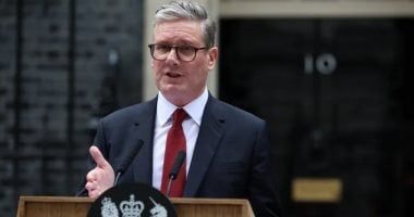 الصحف العالمية اليوم: إشارات تحذيرية لترامب فى شهره الأول.. إيلون ماسك يؤثر على السياسة فى 18 دولة.. ستارمر ينضم لقمة أزمة أوروبية لبحث الاستجابة لموقف ترامب من أوكرانيا.. وبابا الفاتيكان يحتاج إلى راحة مكثفة