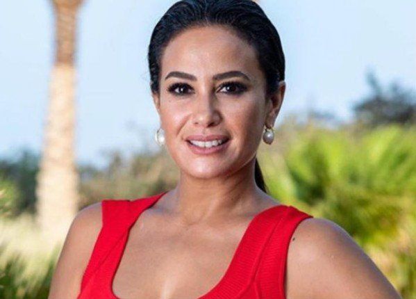 بالفيديو.. هند صبري وابنتها تشعلان مواقع التواصل (تفاصيل)