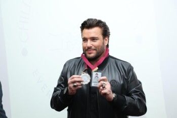 شاهد .. علاء زلزلي سفيراً لمنظمة "أطفال بلا  ‎حدود" في الشرق الأوسط