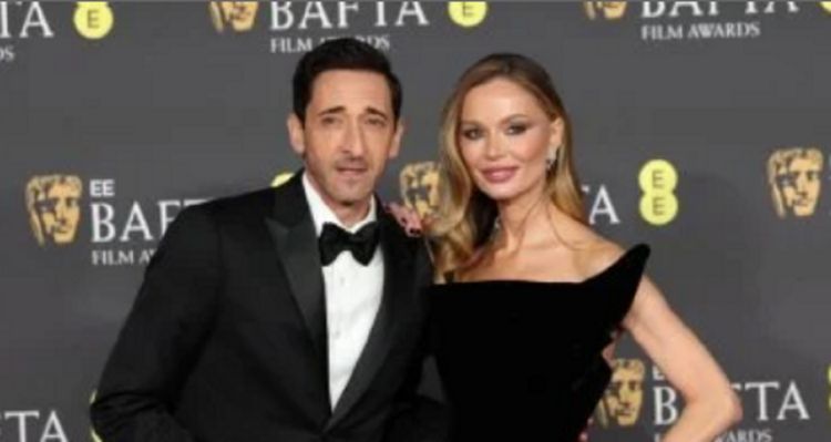 شاهد .. أدريان برودي ومايكي ماديسون يفوزان بجائزة البافتا عن أفضل ممثل وممثلة