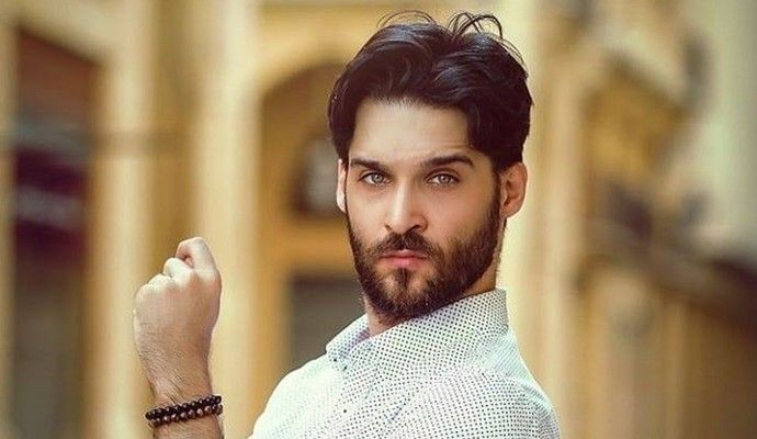 شاهد .. نجم "القدر" يثير الجدل حول خطوبته.. وهذا ما فعله- بالصورة