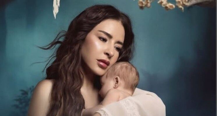 شاهد .. بتقنية الـ "one shot".. ماغي بو غصن تشارك متابعيها كواليس تصوير برومو بالدم