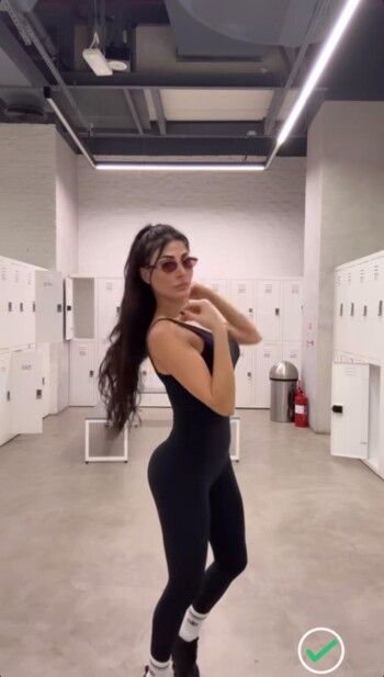 شاهد .. من داخل الجيم.. هبة نور تستعرض رشاقتها بالرياضة بجامبسوت ضيق