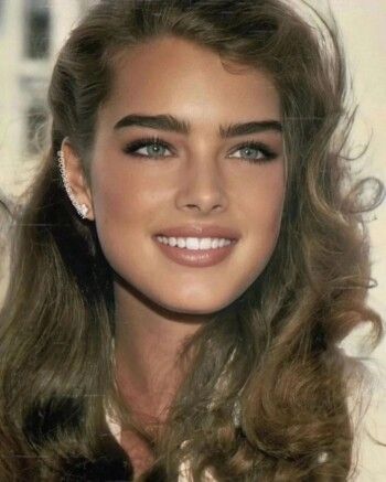 شاهد .. والدة بروك شيلدز إستغلتها وقدّمتها على طبق من فضة الى هوليوود