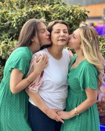 شاهد .. بعد زواج ديانا.. شقيقة مكسيم خليل الثانية تخطـ ـف الأنظار بجمالها