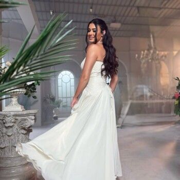 شاهد .. بالصور- ميرنا نور الدين تخطف القلوب بفستانها الأبيض