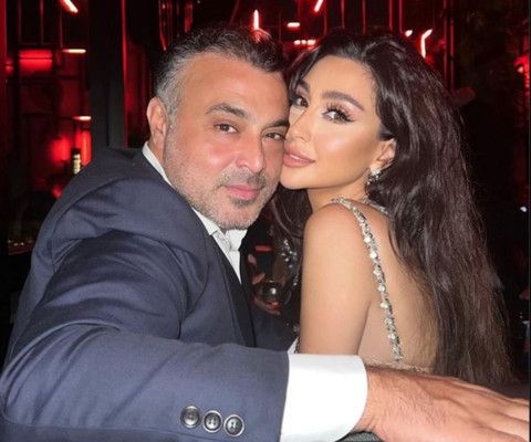 شاهد .. جيسي عبدو تستعرض مهارة زوجها مفيد الرفاعي بالرماية