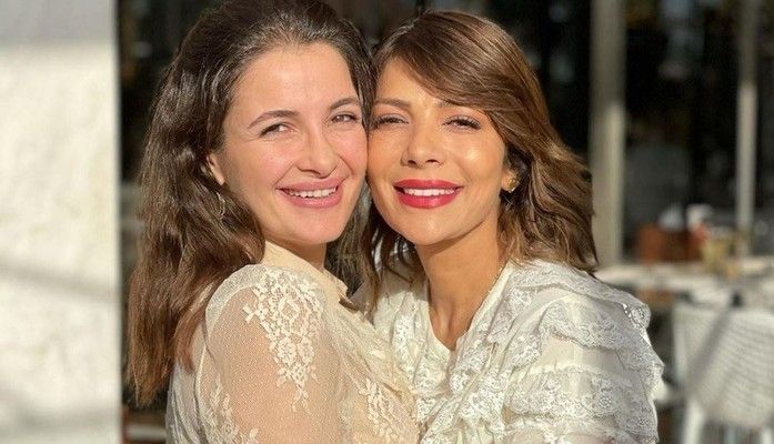 شاهد .. شام الذهبي تتعلم الغناء من أصالة.. وأدائها يخطـ ـف الأنظار