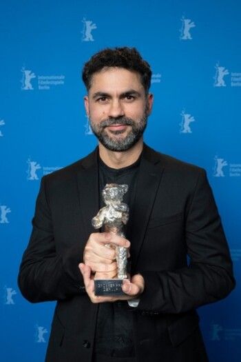 شاهد .. الكشـ ـف عن الفائزين في الدورة الـ75 لمهرجان برلين السينمائي الدولي