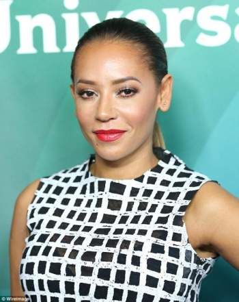 شاهد .. بيلا ثورن وديمي لوفاتو وآرون كارتر وغيرهم.. نجوم صدموا الجمهور وكشفوا ميولهم الثنائية الجـ ـنس!