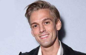 شاهد .. بيلا ثورن وديمي لوفاتو وآرون كارتر وغيرهم.. نجوم صدموا الجمهور وكشفوا ميولهم الثنائية الجـ ـنس!