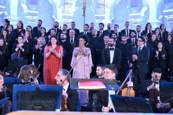 شاهد .. هبة القواس تعلن رسمياً إطلاق الجوقة الفلهارمونية الوطنية وتقول: "لبنان كالموسيقى لا يستسلم للصمت"