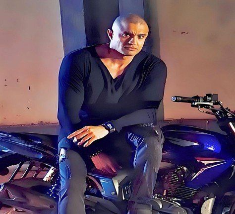 الممثل الشاب أحمد رمزى يخوض تجربة جديدة في مسلسل «في لحظة» خلال رمضان 2025