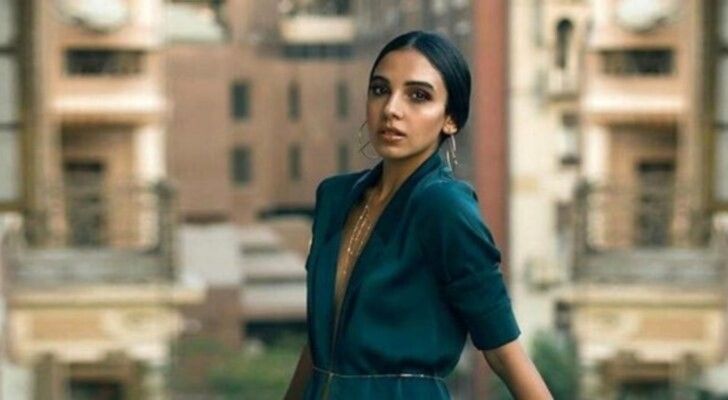 شاهد .. تحت عنوان الجمال والأنوثة.. سلمى أبو ضيف تستعرض أناقتها بالاسود من الدوحة