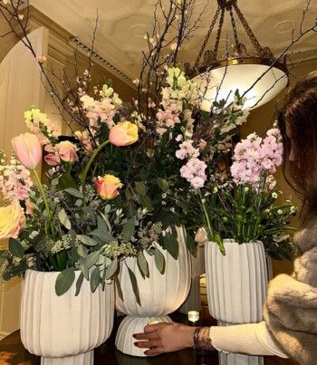 شاهد .. مي حريري بإطلالة أنيقة ونحافة لافتة.. هل تستعد لعودة فنية ؟ - بالصور