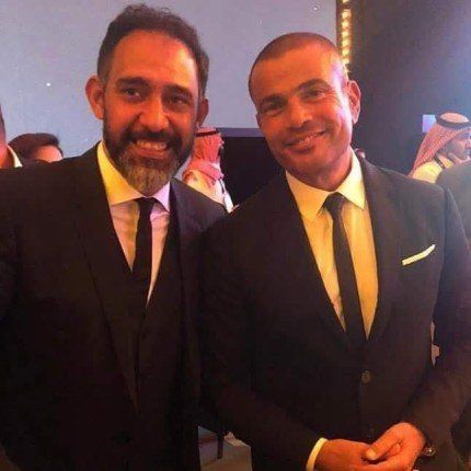 الفنان عمرو دياب يتجاوز الخلافات ويوجه رسالة دعم لعمرو مصطفى في محنته الصحية
