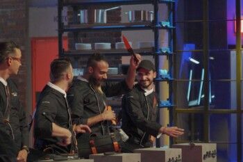 شاهد .. في ختام الموسم الثامن من برنامج "توب شيف"..شهاب محمد يتوج بلقب توب شيف العالم العربي