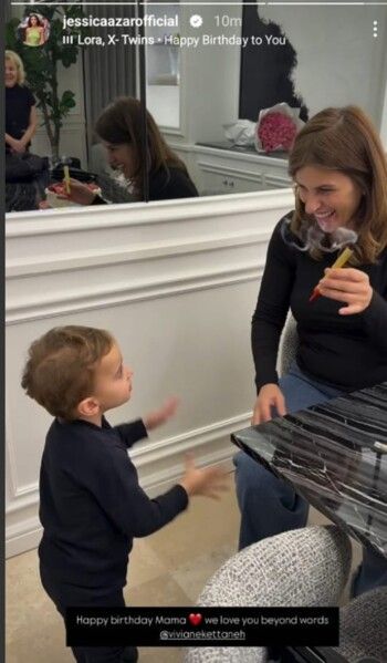 شاهد .. جيسيكا عازار تحتفل بعيد ميلاد والدتها بأجواء عائلية.. لا تزال شابة جميلة للغاية!
