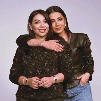 شاهد .. رحمة رياض تحتفل بعيد ميلاد شقيقتها بصور مؤثرة