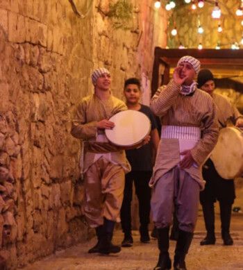 شاهد .. أجواء رمضان بتفاصيلها .. طقوس وتقاليد وعادات تروي حكايات الشهر المبارك