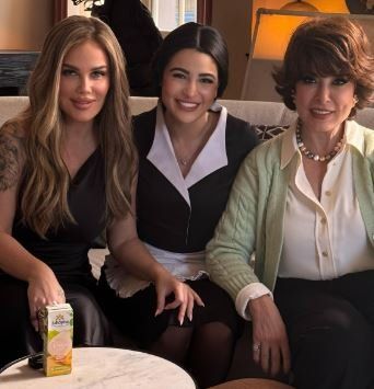 بتول الحداد تشارك جمهورها من كواليس "وتقابل حبيب" مع نيكول سابا وأنوشكا