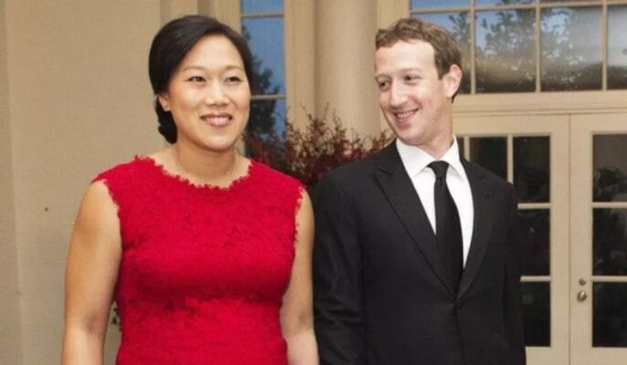 شاهد .. مارك زوكربيرغ يقدم مفاجئة استثنائية لزوجته في عيد ميلادها