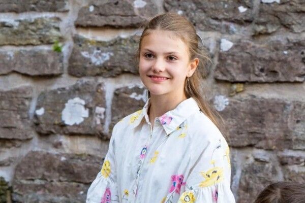 شاهد .. وريثة العرش السويدي الأميرة إيستيل تحتفل بعيد ميلادها