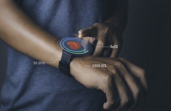 تقنية مبتكرة للساعات الذكية تساهم في إنقاذ الأرواح من السكتات القلبية