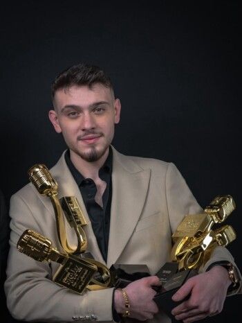 شاهد .. الشّامي يتألق في قمة بيلبورد إلى جانب شيرين عبدالوهاب وعمرو دياب