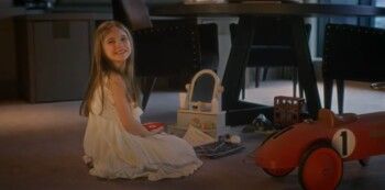 شاهد .. ليا إبنة نانسي عجرم مفاجأة أحدث أعمالها.. وهـ ـكذا أصبحت