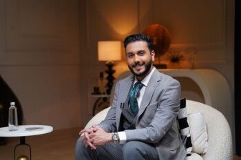 شاهد .. هشام الهويش يكشف أسرار عائلية وفنية خلال حلوله على "شطرنج"