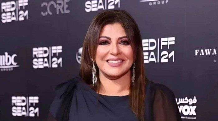 رد قوي من هالة صدقي على منتقدي مي عمر وبدل الرقص في مسلسل "إش إش"