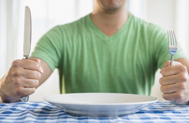 دراسة حديثة: الصيام الطويل يحدث تغييرات جزيئية تعزز الصحة