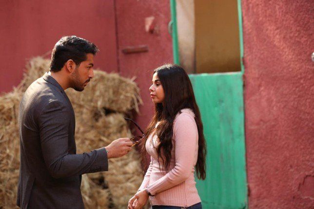 خالد سليم: برافو منة عرفة.. والجمهور يشيد بأداءها في مسلسل «وتقابل حبيب»