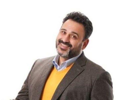 شاهد .. "ستو أنا " لأكرم حسني تعود إلى الواجهة