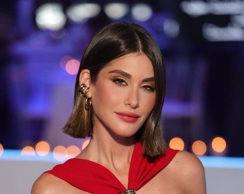 شاهد .. نور عريضة تتألق بإطلالة أنيقة في أسبوع الموضة في باريس - بالصور