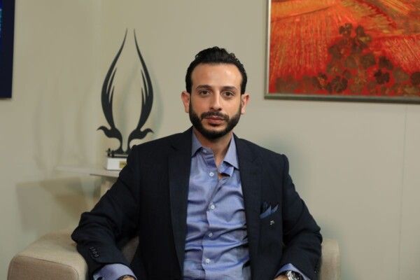 شاهد .. رالف معتوق: هيفا وهبي جميلة لا يمكنها التهرب من التحرش وهناك مدراء أعمال تافهين لديهم عقد نفسية