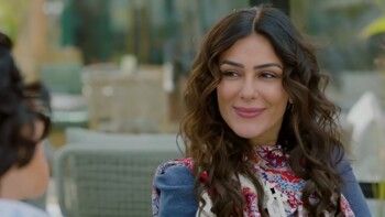 شاهد .. إنجي المقدم تتلقى صـ ـدمة من إسعاد يونس في "كامل العدد ++"