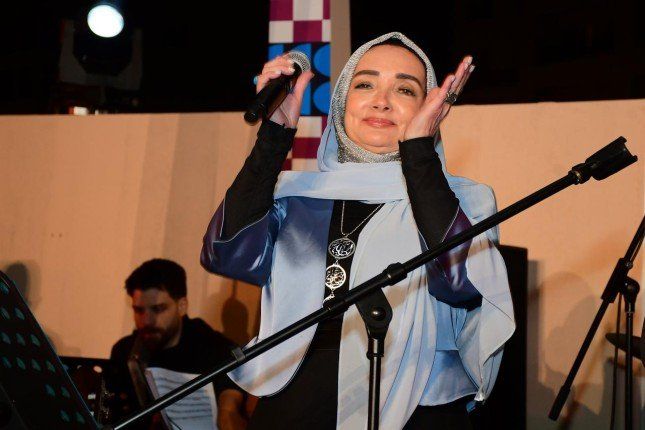 لأول مرة.. عايدة الأيوبي تُحيي خيمة "يلا رمضان" بحضور نجوم الفن (صور)