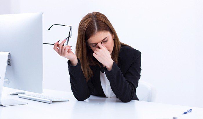 دراسة حديثة: الإجهاد المزمن يزيد خطر السكتة الدماغية لدى الشابات