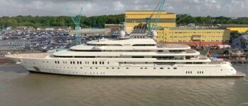 شاهد .. القصر العائم "Opera".. اليخت الخاض بـ الشيخ منصور بن زايد آل نهيان عنوان للفخامة وفن الهندسة