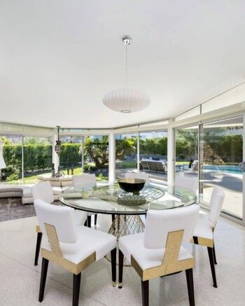 شاهد .. قصر شهر عسل إلفيس و بريسيلا بريسلي معروض للبيع بهذا المبلغ الخيالي