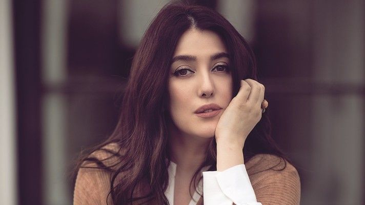 شاهد .. كندة علوش تودع تصوير "إخواتي" بهذا المنشور