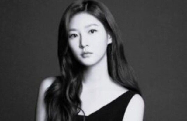 شاهد .. هذا الفنان متورط بوفاة كيم ساي رون؟